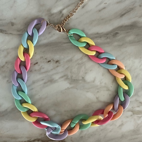 Colorful Chunky Chain Necklace - Picture 2 of 2